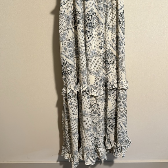 Maxi halter dress - Picture 2 of 7